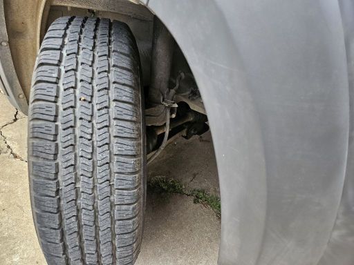 2016 Promaster 1500 136WB Right Front Wheel Well 01